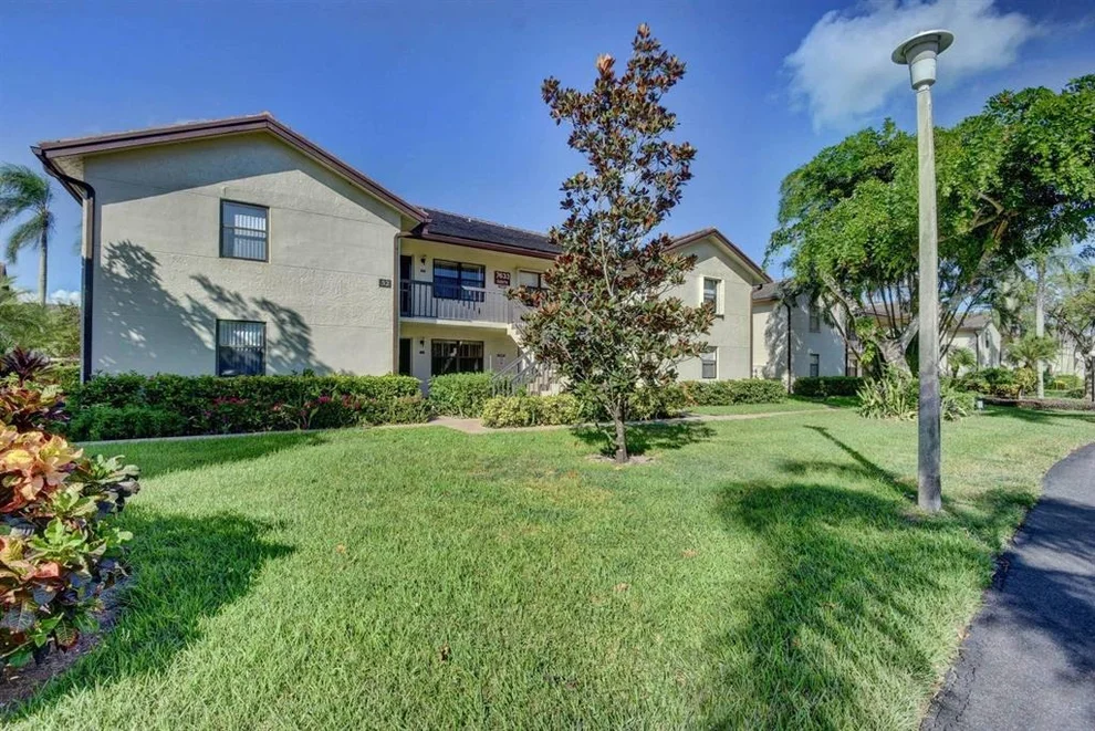 Unit for sale at 7633 Tahiti Lane, Lake Worth, FL 33467