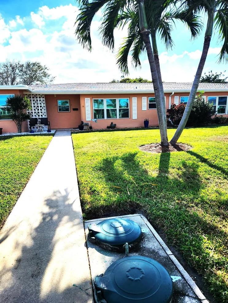 Unit for sale at 160 N High Point Boulevard, Boynton Beach, FL 33435