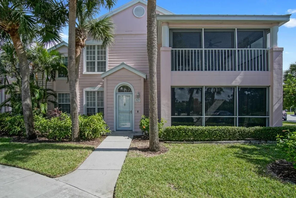 Unit for sale at 411 NE Plantation Road, Stuart, FL 34996
