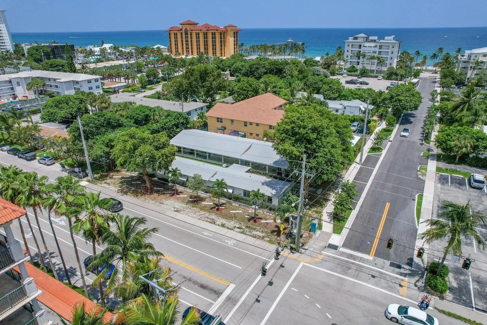 Unit for sale at 10 NE 20th Avenue, Deerfield Beach, FL 33441