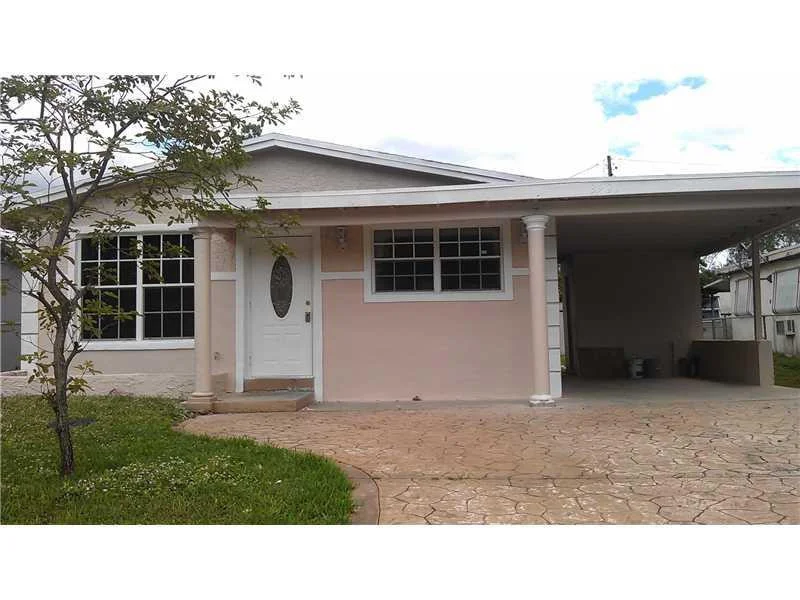 Unit for sale at 3921 SW 58th Avenue, West Park, FL 33023