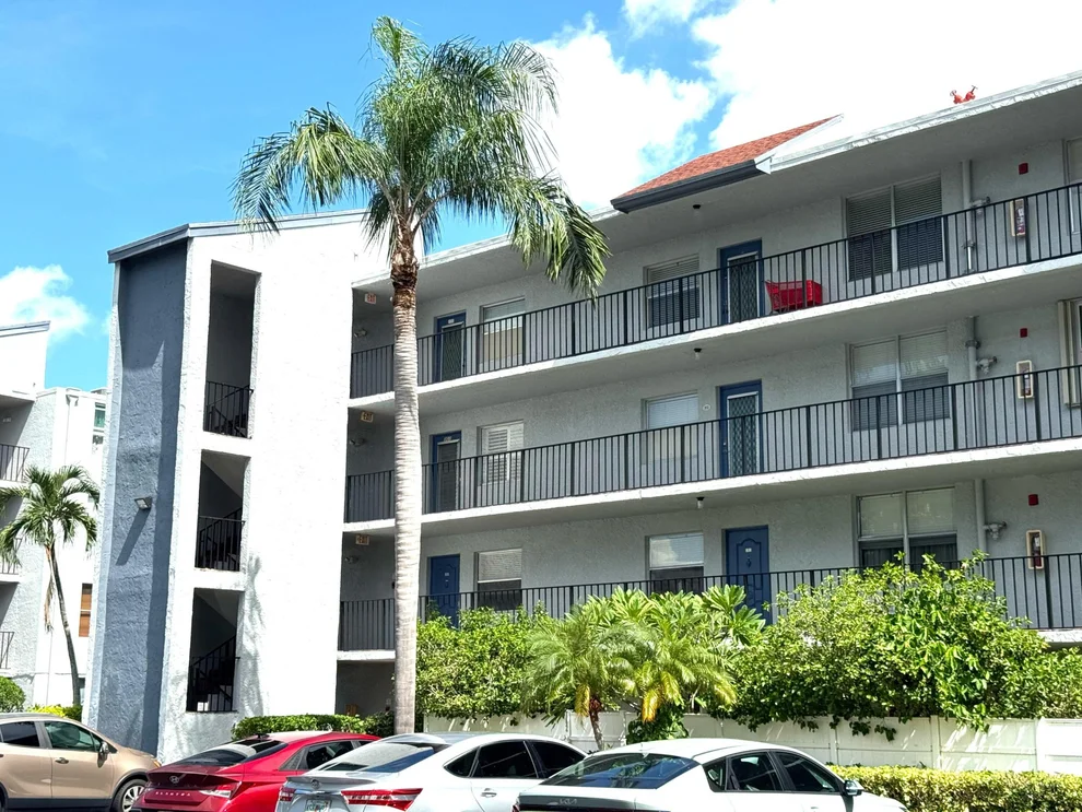 Unit for sale at 14701 Cumberland Drive, Delray Beach, FL 33446