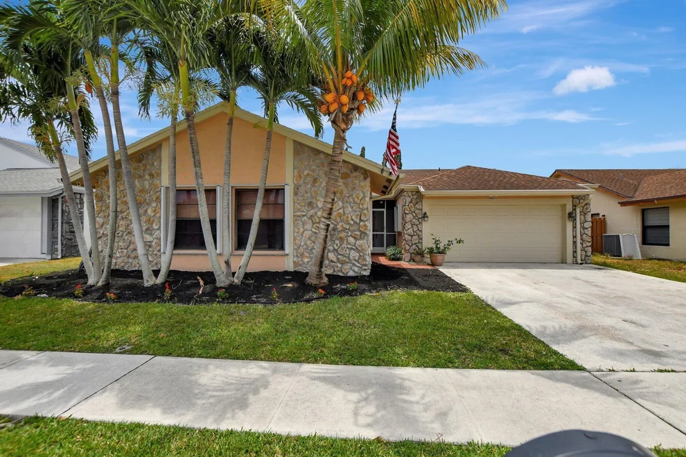 Unit for sale at 21023 Rustlewood Avenue, Boca Raton, FL 33428