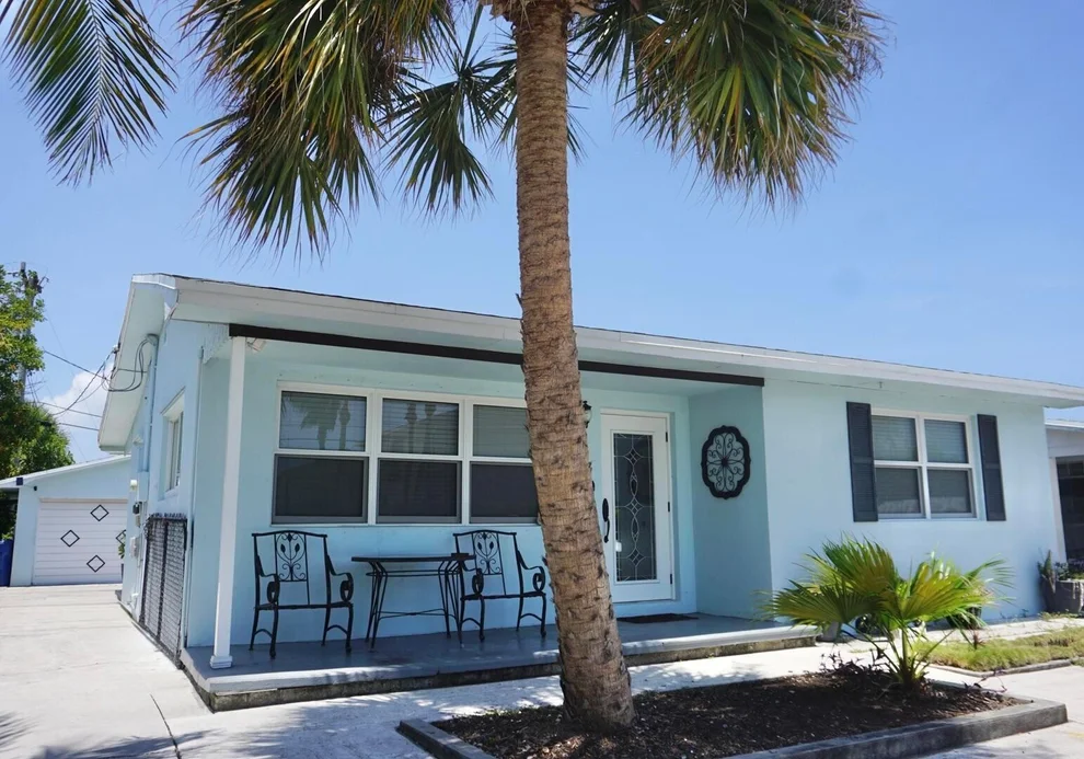 Unit for sale at 323 W Pine Street, Lantana, FL 33462