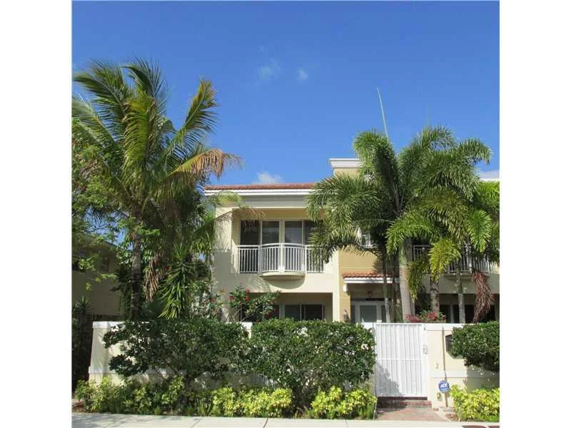 Unit for sale at 3909 NE 21st Avenue, Fort Lauderdale, FL 33308
