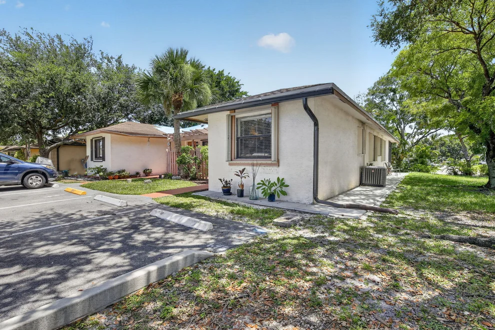 Unit for sale at 2950 NW 109TH Terrace, Sunrise, FL 33322
