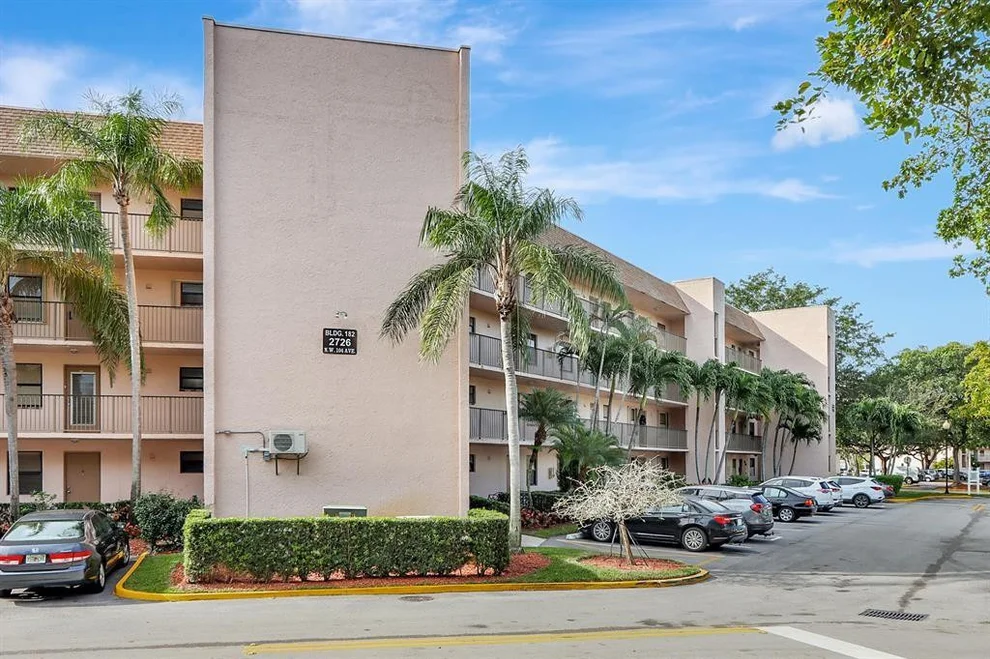 Unit for sale at 2726 NW 104th Avenue, Sunrise, FL 33322