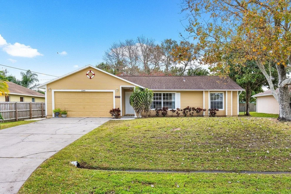 Unit for sale at 1344 SW Century Avenue, Port St Lucie, FL 34953