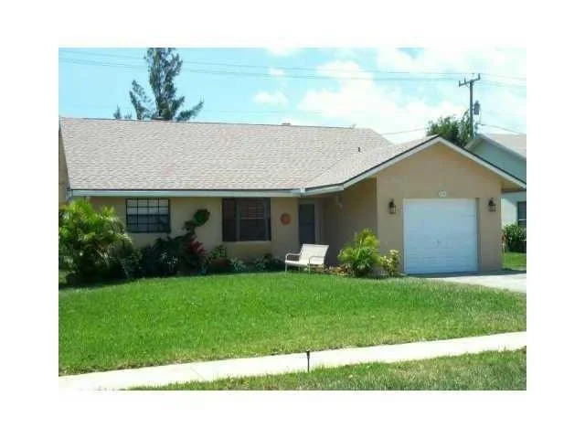 Unit for sale at 626 SW 4th Avenue, Boynton Beach, FL 33426