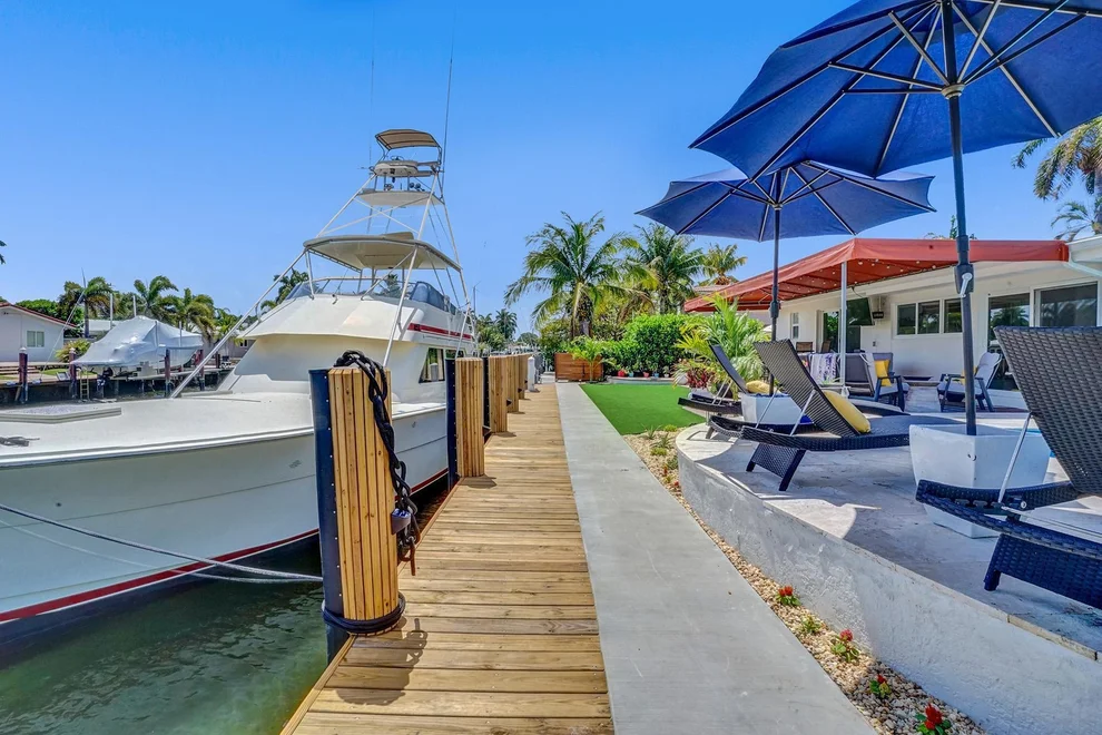 Unit for sale at 2724 NE 10th Street, Pompano Beach, FL 33062