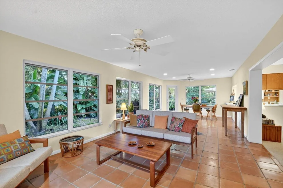Unit for sale at 612 Cypress Key Drive, Atlantis, FL 33462