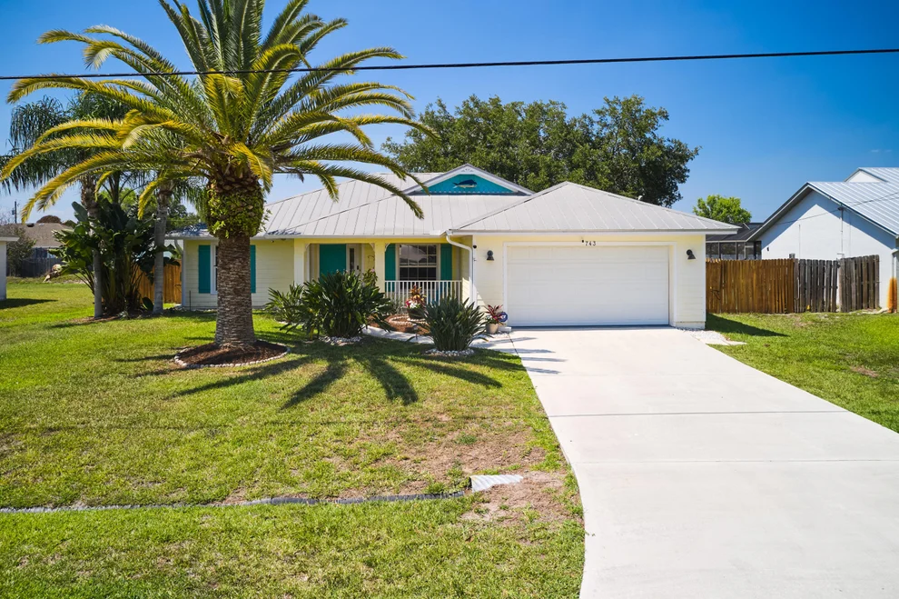Unit for sale at 743 SW Mccoy Avenue, Port St Lucie, FL 34953