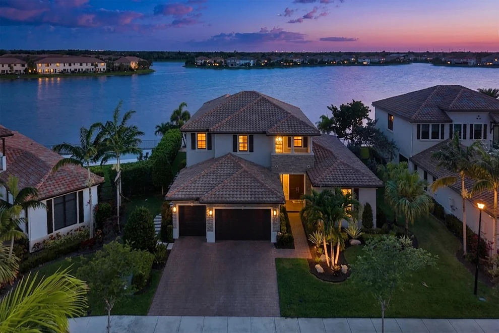 Unit for sale at 8701 Waterview Terrace, Parkland, FL 33076