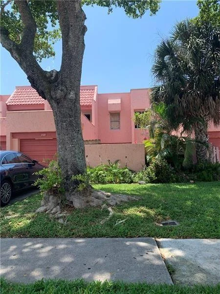 Unit for sale at 1721 NW 58th Avenue, Lauderhill, FL 33313