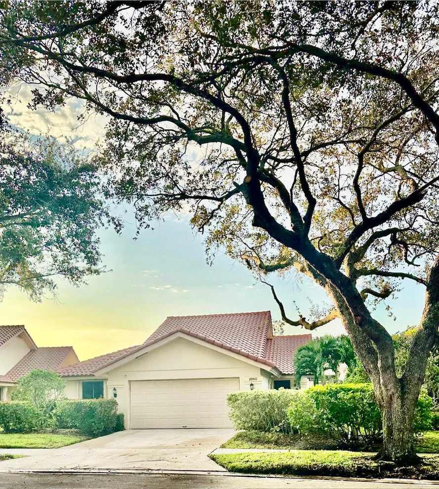 Unit for sale at 2860 Cuyahoga Lane, West Palm Beach, FL 33409