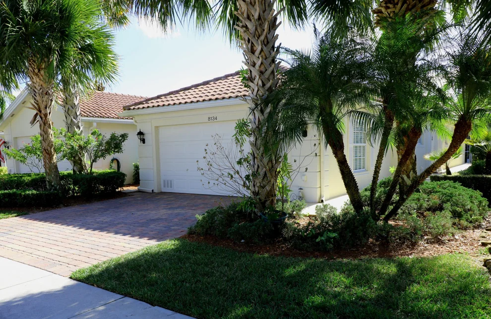 Unit for sale at 8134 Montserrat Place, Wellington, FL 33414