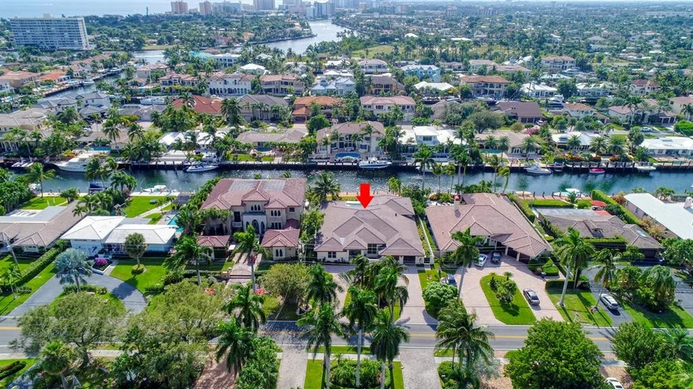 Unit for sale at 2420 NE 27 Street, Lighthouse Point, FL 33064
