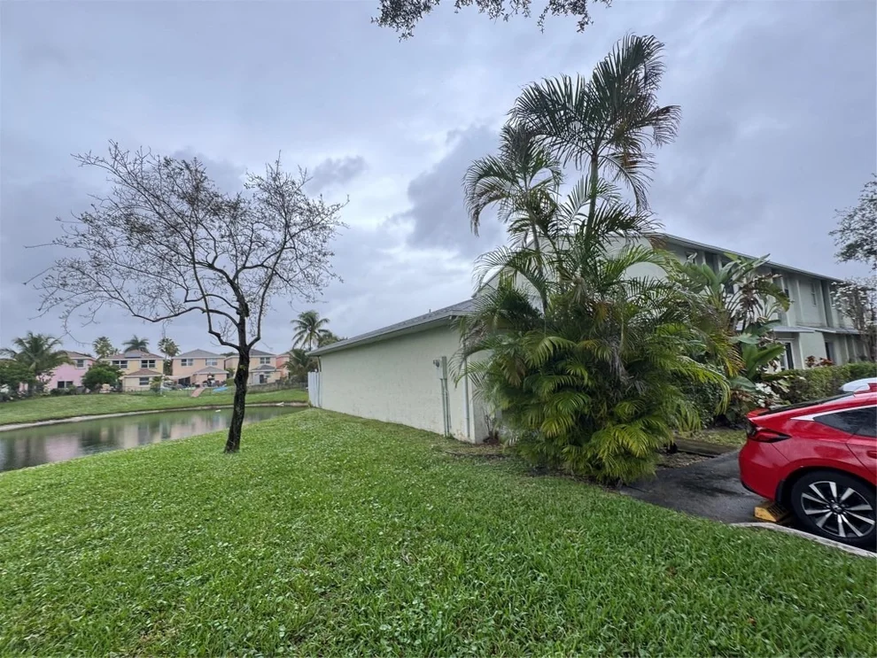 Unit for sale at 821 Crystal Lake Drive, Deerfield Beach, FL 33064