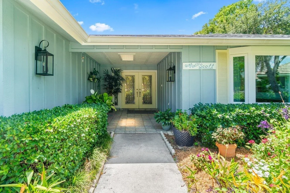 Unit for sale at 9028 Gardens Glen Circle, Palm Beach Gardens, FL 33418