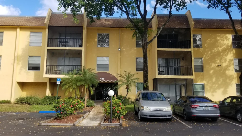Unit for sale at 480 NW 20th Street, Boca Raton, FL 33431