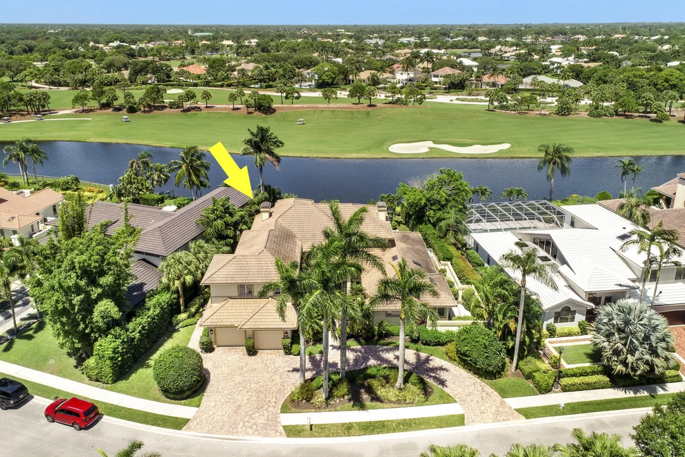 Unit for sale at 114 Sota Drive, Jupiter, FL 33458