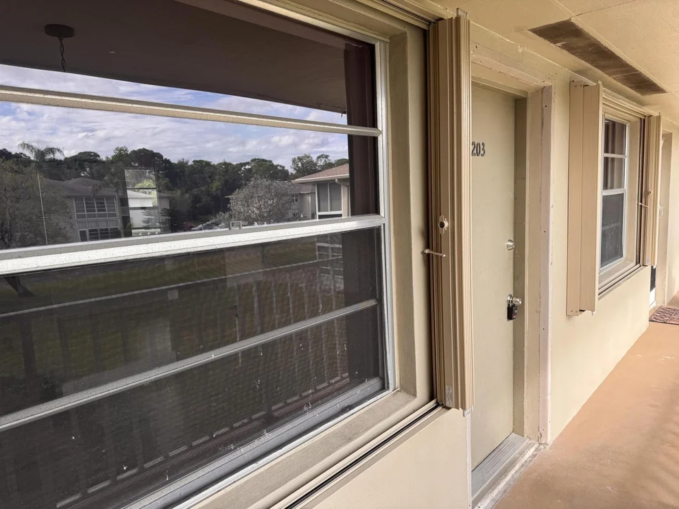 Unit for sale at 12 Lake Vista Trail, Port St Lucie, FL 34952