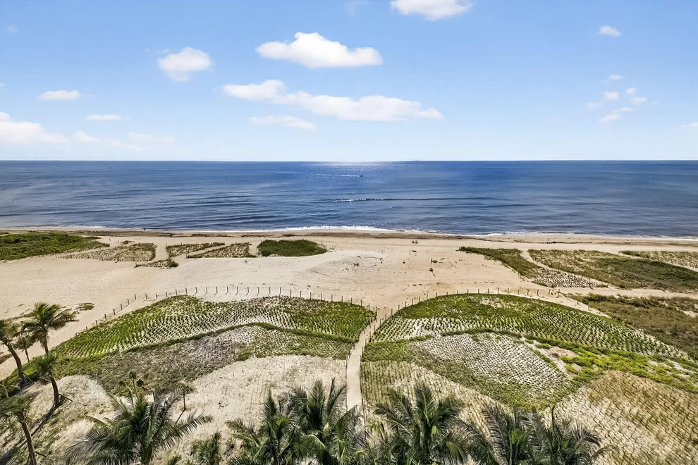 Unit for sale at 900 N Ocean Blvd, Pompano Beach, FL 33062