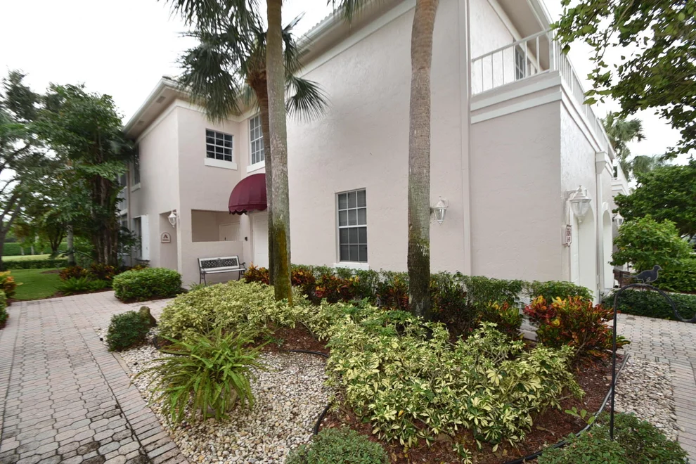 Unit for sale at 5154 Lake Catalina Drive, Boca Raton, FL 33496