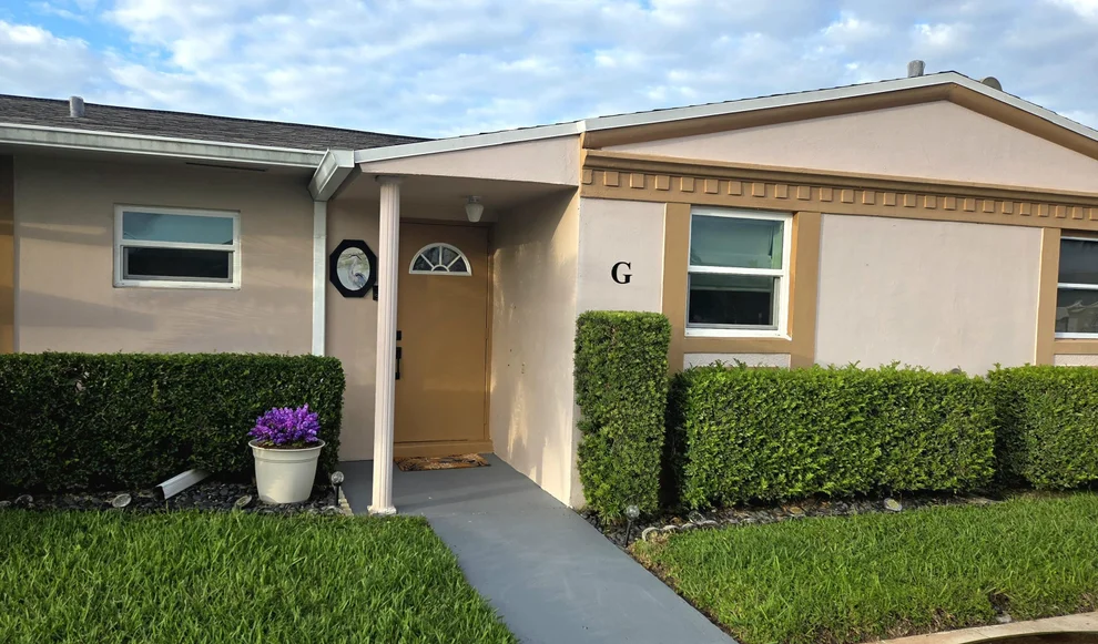Unit for sale at 2568 Dudley Drive E, West Palm Beach, FL 33415