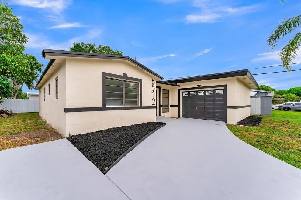 Unit for sale at 6572 Pierce Street, Hollywood, FL 33024