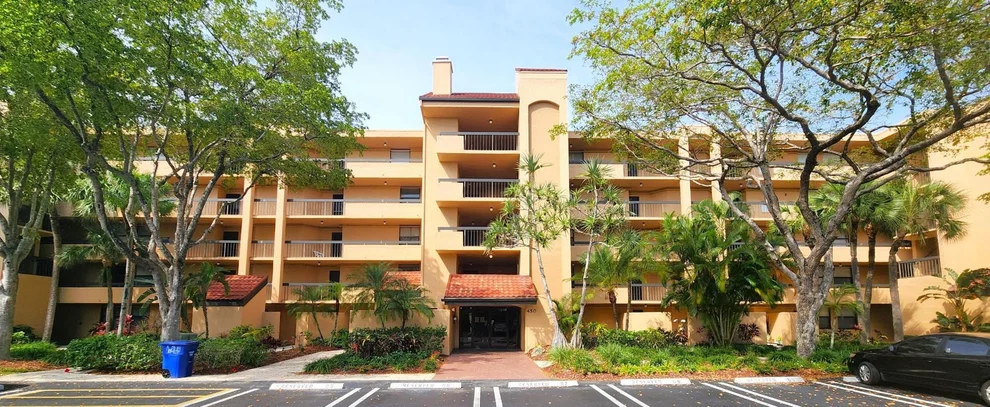 Unit for sale at 450 Egret Circle, Delray Beach, FL 33444