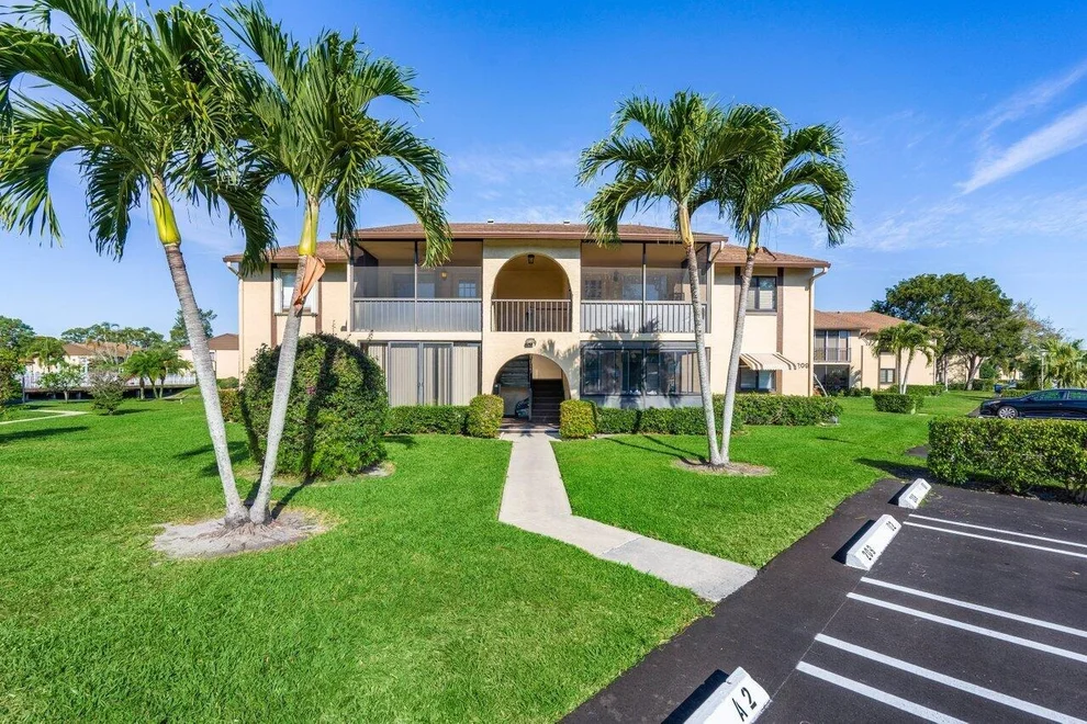 Unit for sale at 209 Pine Hov Circle, Greenacres, FL 33463