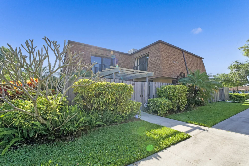 Unit for sale at 3134 SW 20th Terrace, Delray Beach, FL 33445