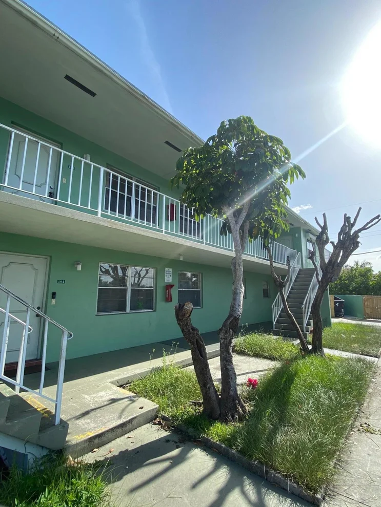 Unit for sale at 901 S B Street S, Lake Worth Beach, FL 33460