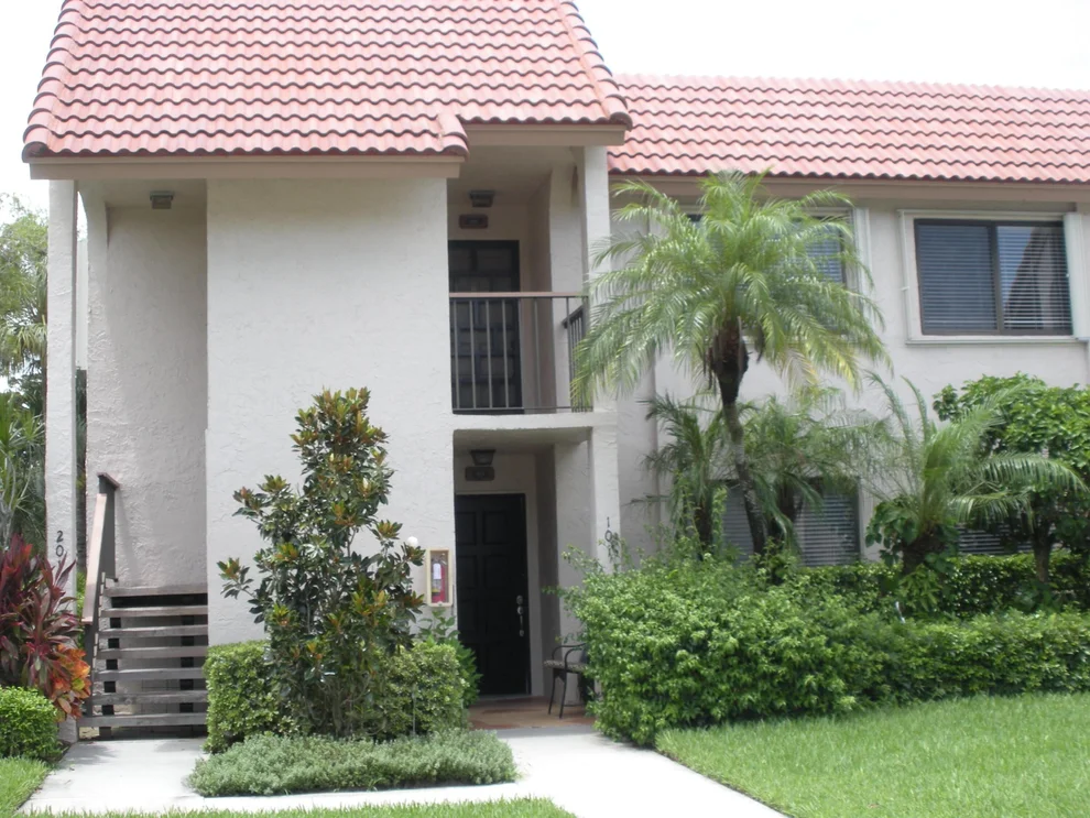 Unit for sale at 5533 Fairway Park Drive, Boynton Beach, FL 33437