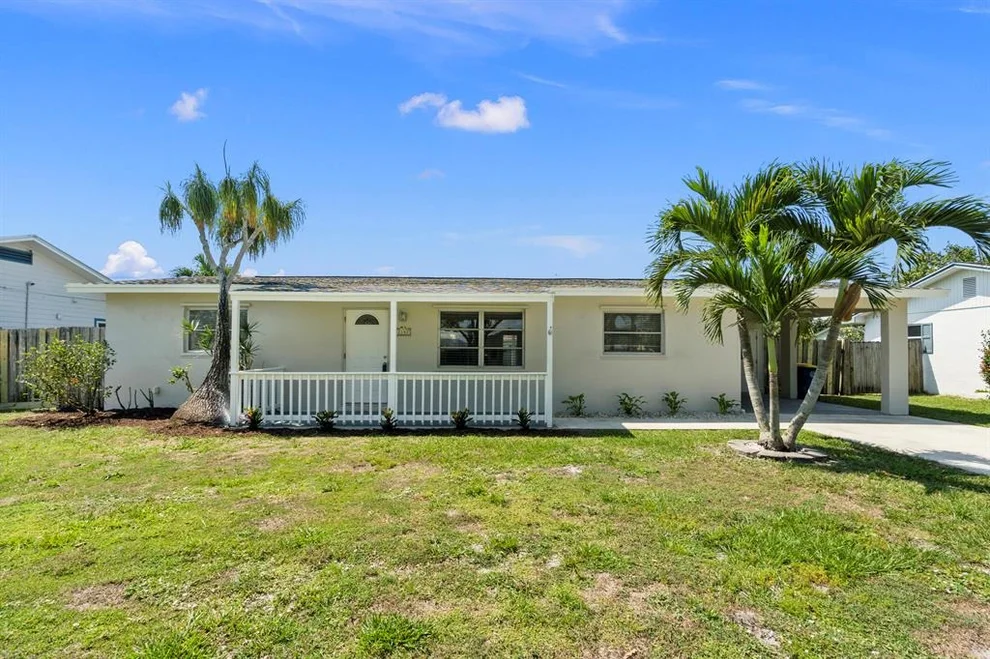 Unit for sale at 2142 SE Jackson Street, Stuart, FL 34997