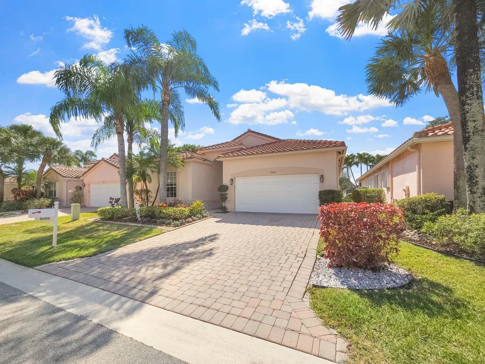 Unit for sale at 5058 Glenville Drive, Boynton Beach, FL 33437