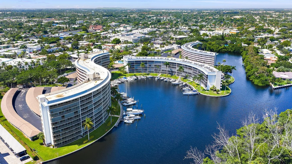 Unit for sale at 1523 E Hillsboro Boulevard, Deerfield Beach, FL 33441