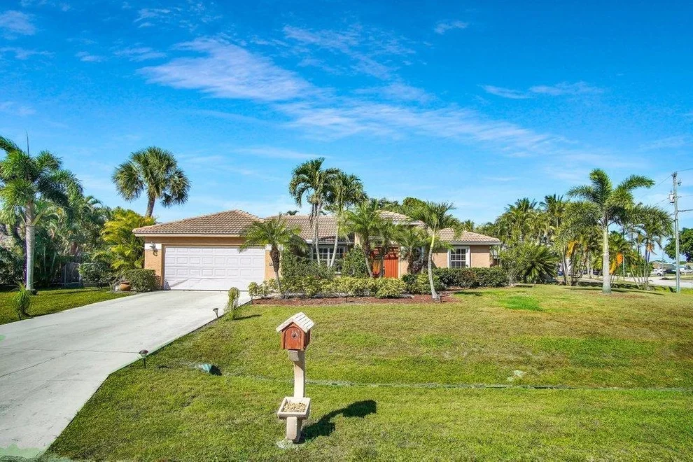 Unit for sale at 2621 SW St Marys Court, Port St Lucie, FL 34953