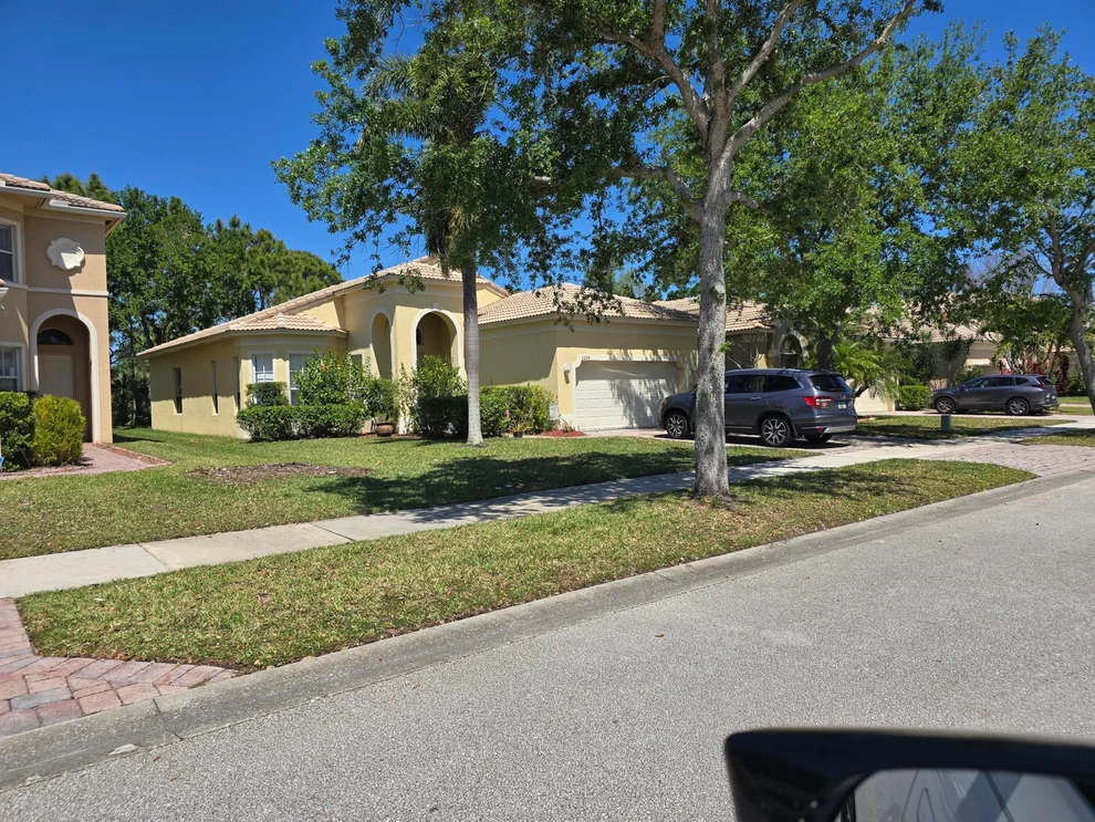 Unit for sale at 6204 Spring Lakes Terrace, Fort Pierce, FL 34951