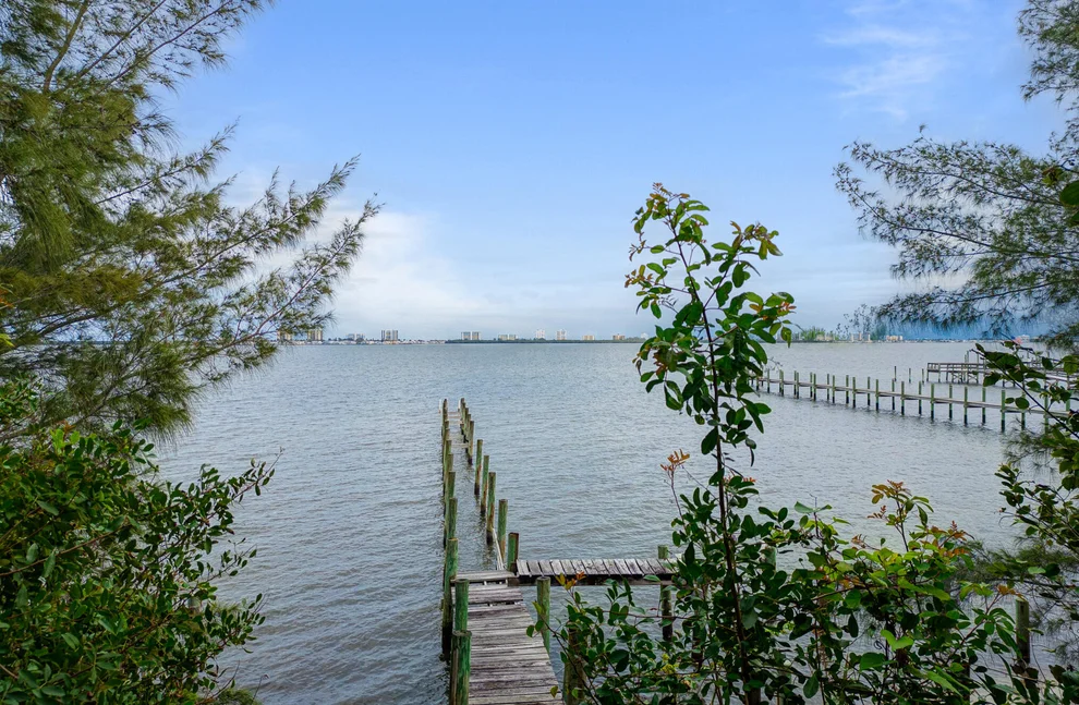 Unit for sale at 13179 S Indian River Drive, Jensen Beach, FL 34957