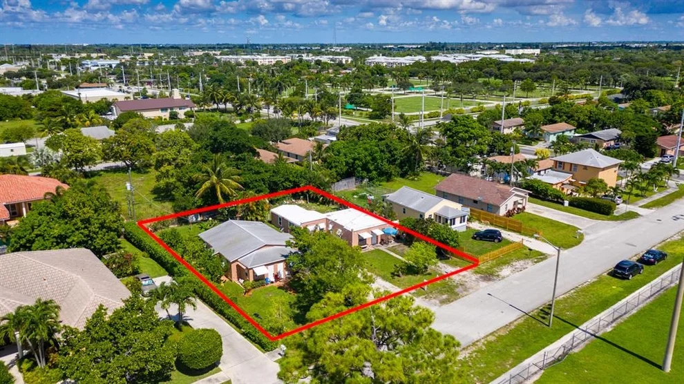 Unit for sale at 1018 SW 7th Avenue, Delray Beach, FL 33444