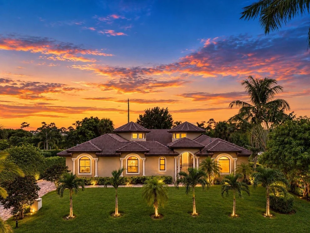 Unit for sale at 4190 Gleneagles Drive, Boynton Beach, FL 33436