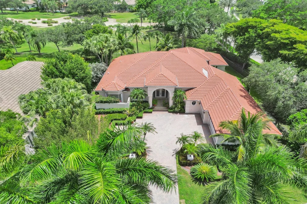 Unit for sale at 2524 Princeton Court, Weston, FL 33327