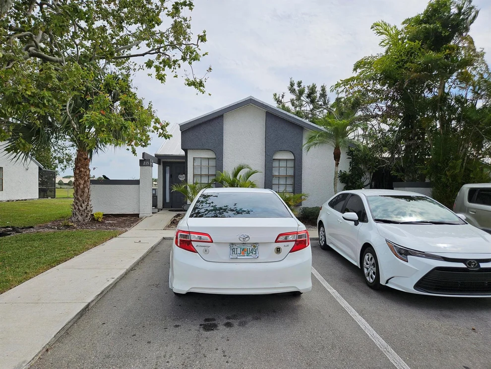 Unit for sale at 213 SW Sterret Circle, Port St Lucie, FL 34953