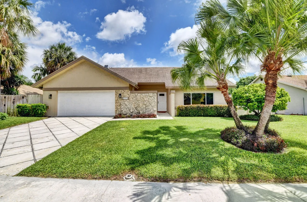 Unit for sale at 1325 NW 16th Street, Boca Raton, FL 33486