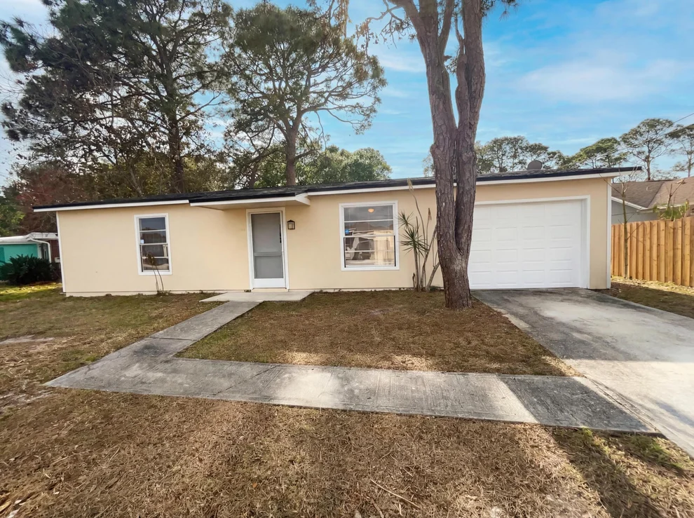 Unit for sale at 1118 SE Proctor Lane, Port St Lucie, FL 34983