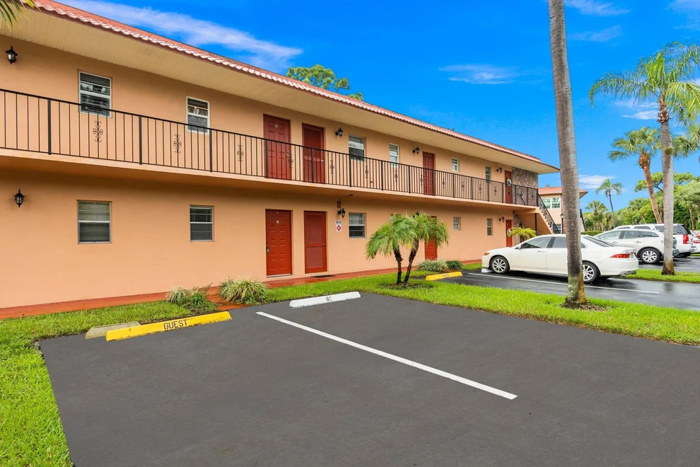 Unit for sale at 1915 SW Palm City Road, Stuart, FL 34994