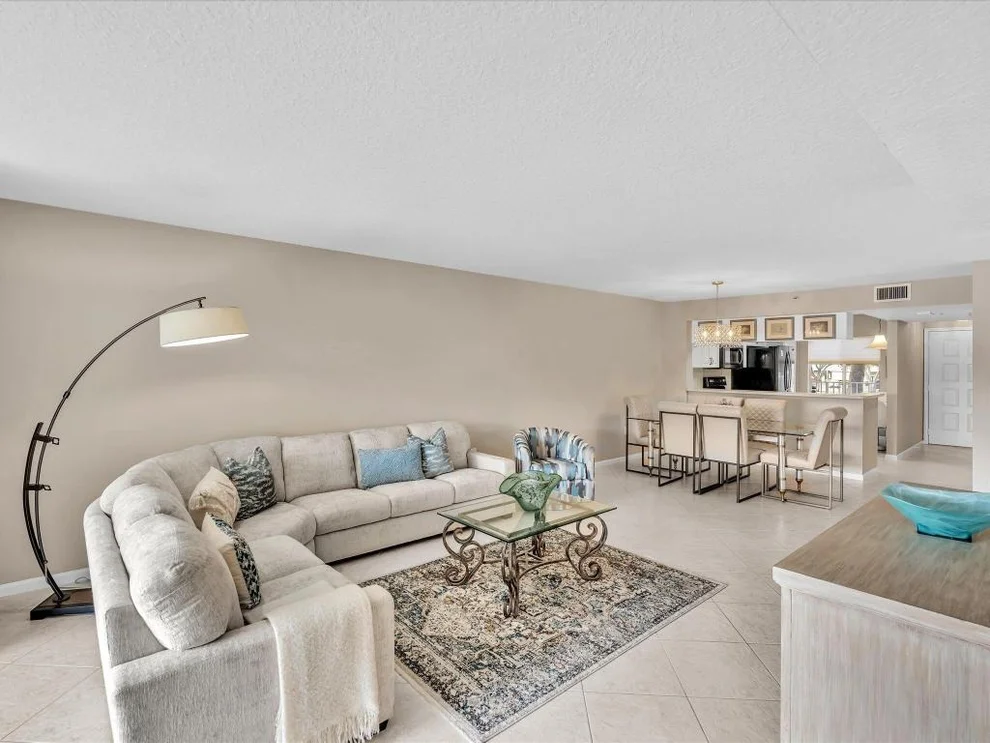 Unit for sale at 5842 Crystal Shores Drive, Boynton Beach, FL 33437