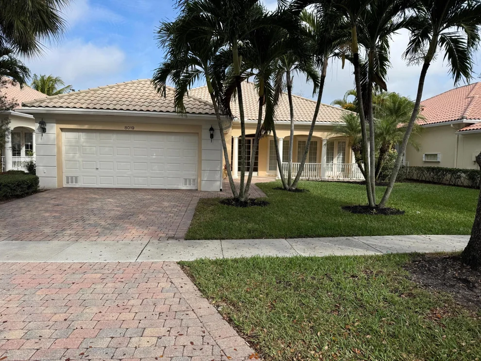 Unit for sale at 8019 Inagua Lane, Wellington, FL 33414